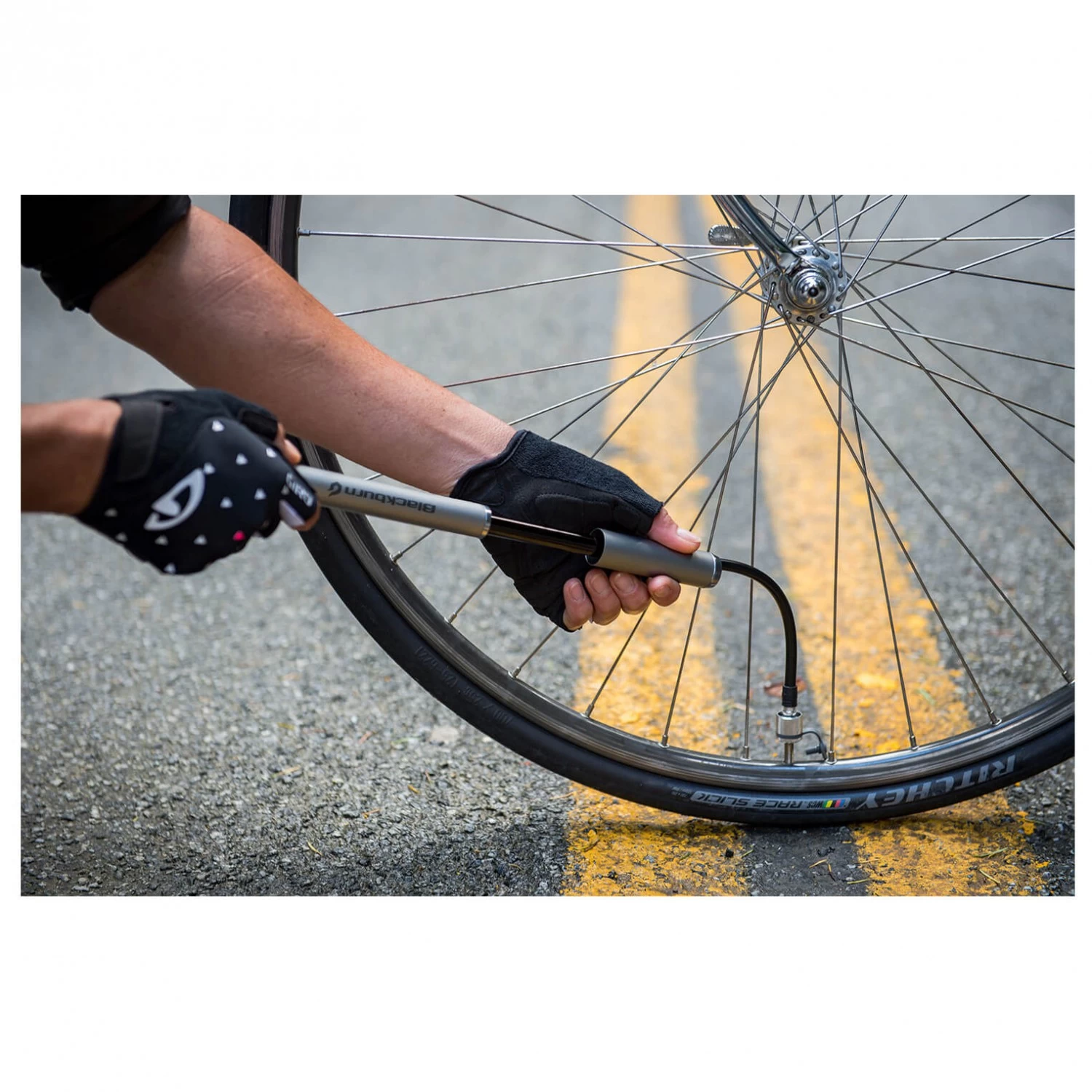 Blackburn - Core Slim - Mini Pump 5 Blackburn - Core Slim - Mini Pump - Image 5