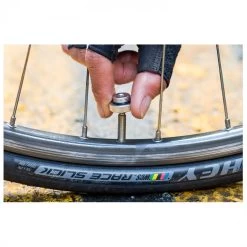 Blackburn - Core Slim - Mini Pump 11 Blackburn - Core Slim - Mini Pump -Bicycle Cycling Equipment Shop blackburn core slim mini pump detail 6