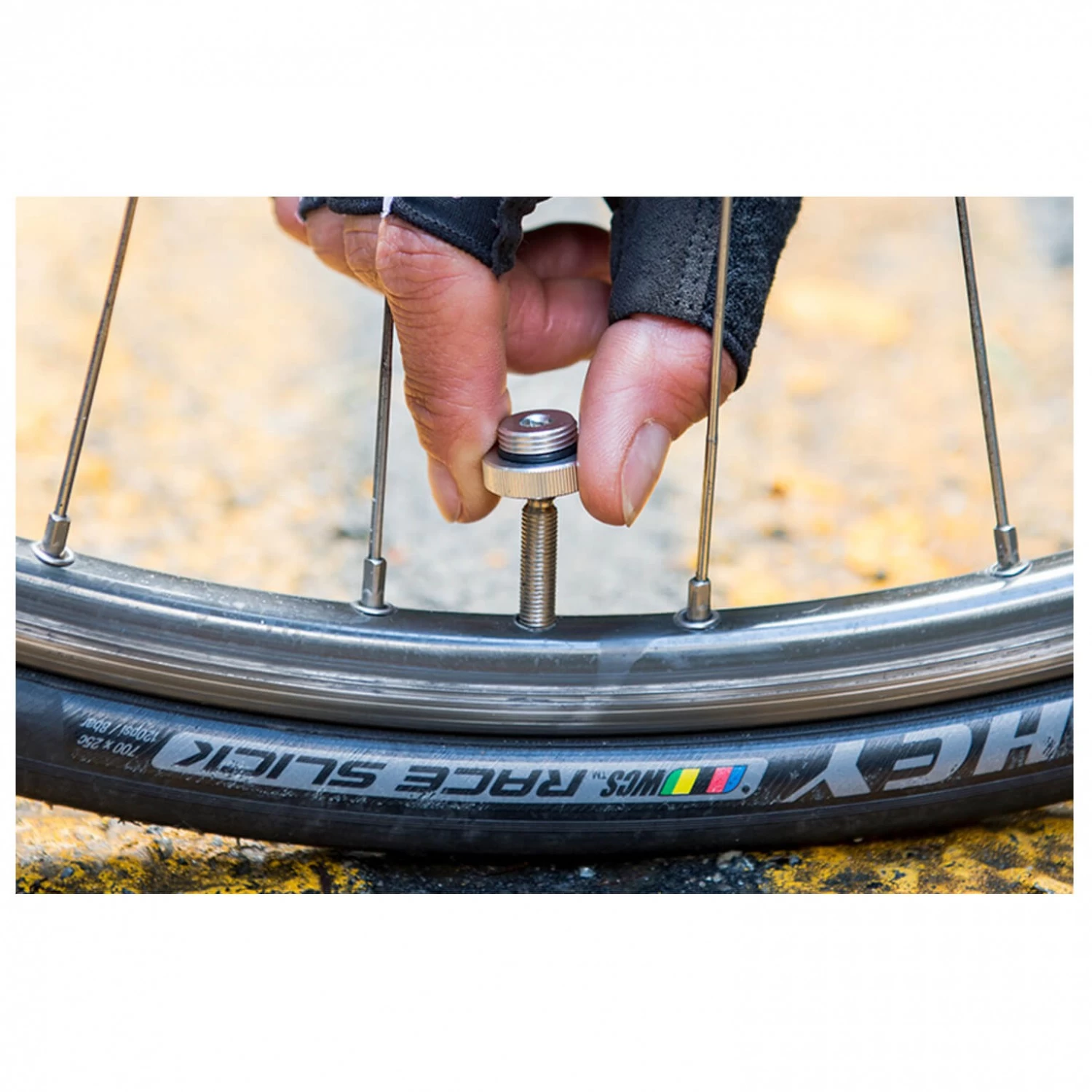 Blackburn - Core Slim - Mini Pump 6 Blackburn - Core Slim - Mini Pump - Image 6